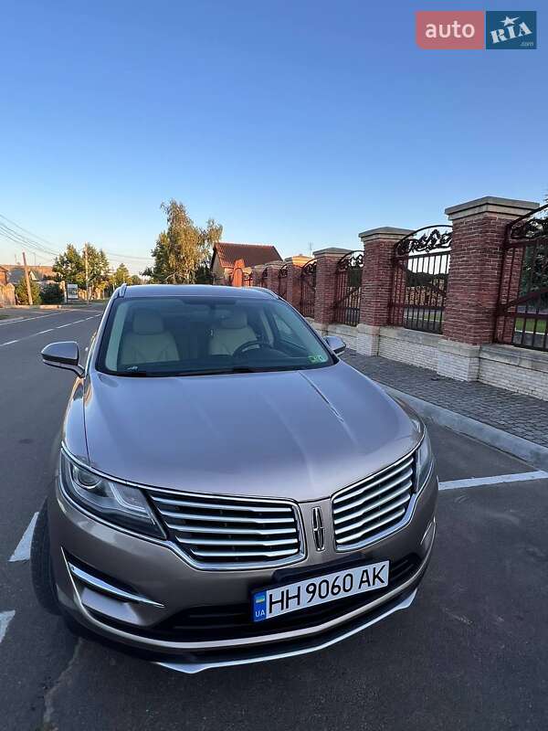Внедорожник / Кроссовер Lincoln MKC 2017 в Белгороде-Днестровском