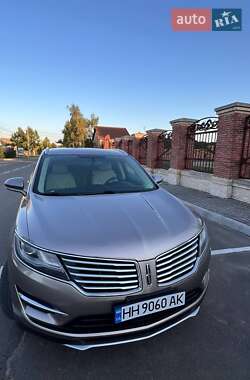 Внедорожник / Кроссовер Lincoln MKC 2017 в 