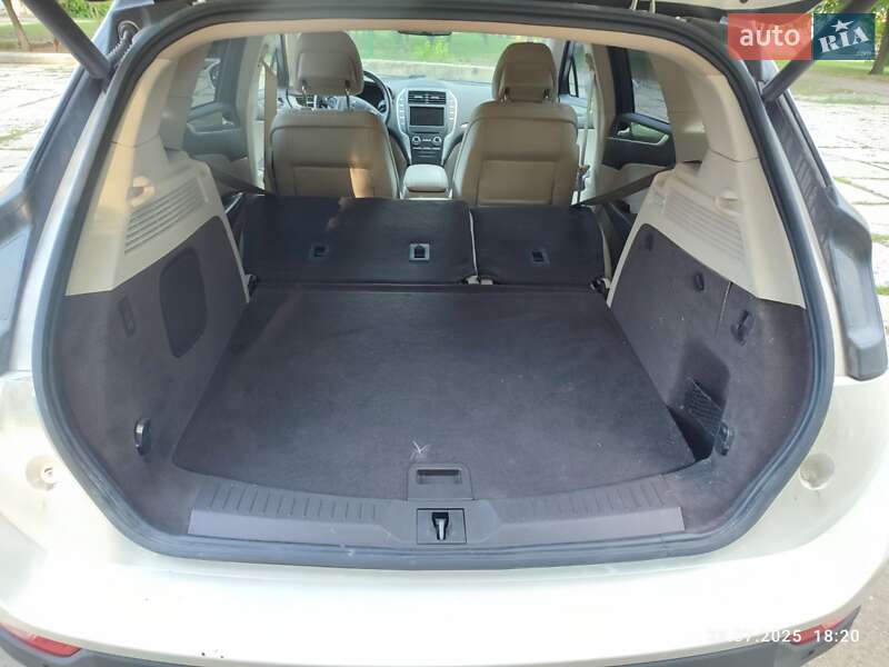 Внедорожник / Кроссовер Lincoln MKC 2019 в Харькове фото 6 Внедорожник / Кроссовер Lincoln MKC 2019 в Харькове