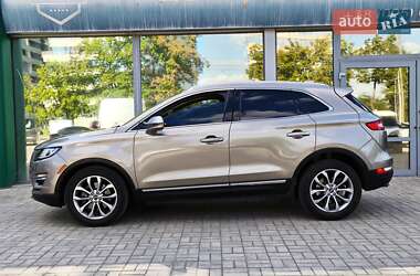 Внедорожник / Кроссовер Lincoln MKC 2018 в 