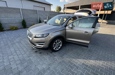 Внедорожник / Кроссовер Lincoln MKC 2019 в 