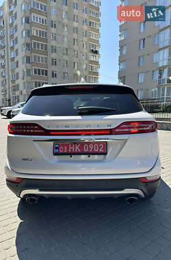 Внедорожник / Кроссовер Lincoln MKC 2018 в 