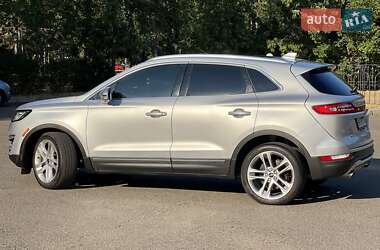 Внедорожник / Кроссовер Lincoln MKC 2015 в 