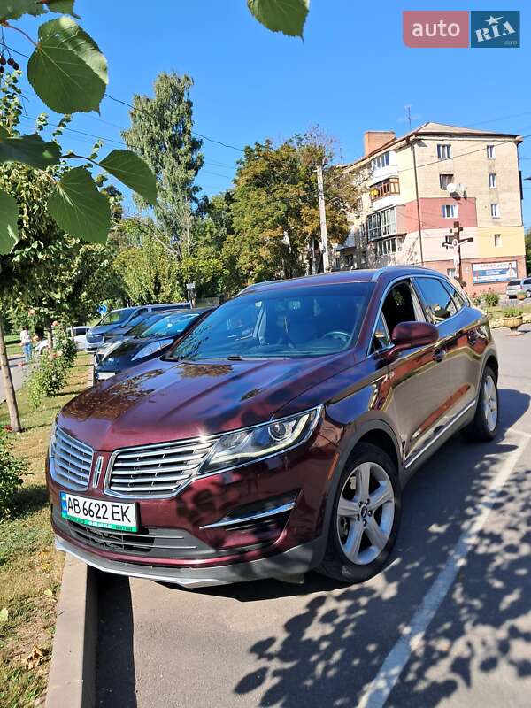 Внедорожник / Кроссовер Lincoln MKC 2016 в 