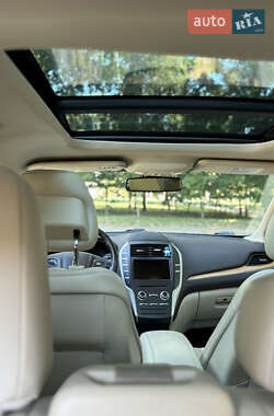 Внедорожник / Кроссовер Lincoln MKC 2014 в 