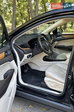 Внедорожник / Кроссовер Lincoln MKC 2014 в 