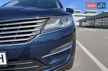 Внедорожник / Кроссовер Lincoln MKC 2014 в 