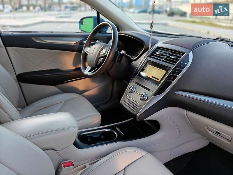 Позашляховик / Кросовер Lincoln MKC 2018 в Києві