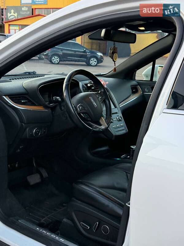 Внедорожник / Кроссовер Lincoln MKC 2014 в Житомире