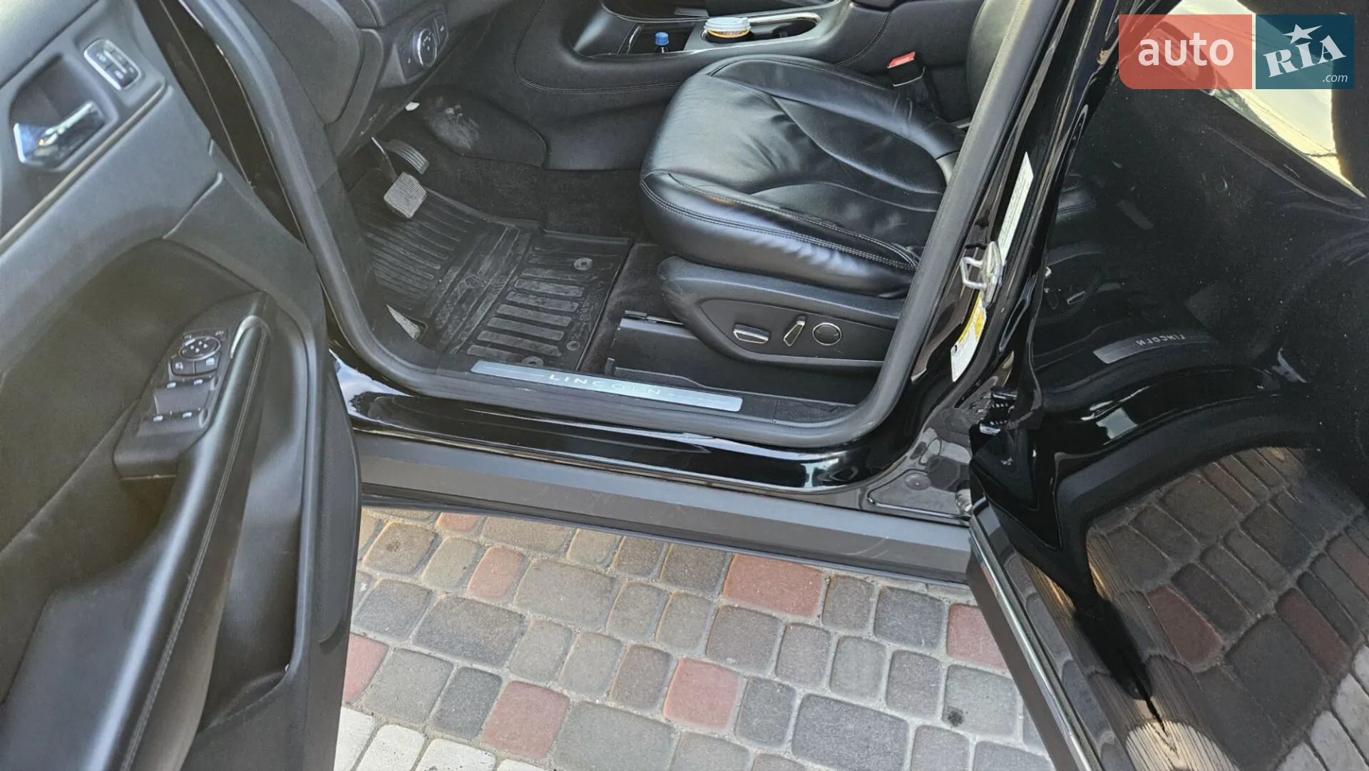 2016 Lincoln MKC - мініатюра 33