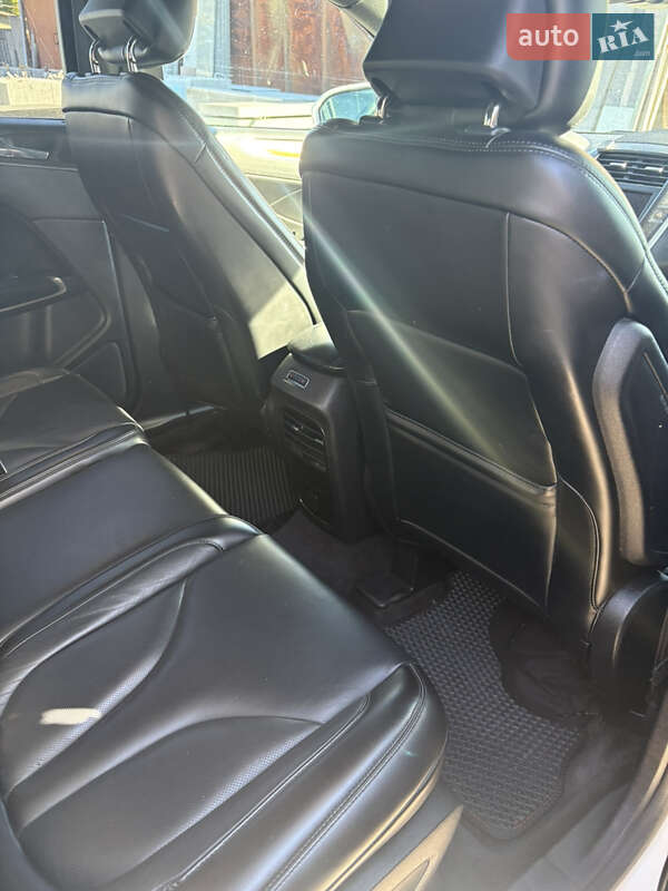 Внедорожник / Кроссовер Lincoln MKC 2016 в Тернополе фото 14 Внедорожник / Кроссовер Lincoln MKC 2016 в Тернополе