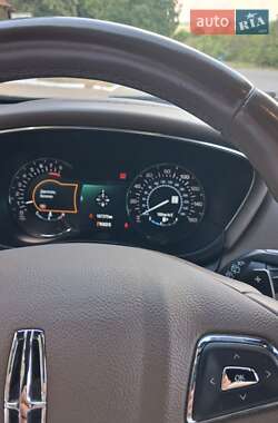 Внедорожник / Кроссовер Lincoln MKC 2014 в 