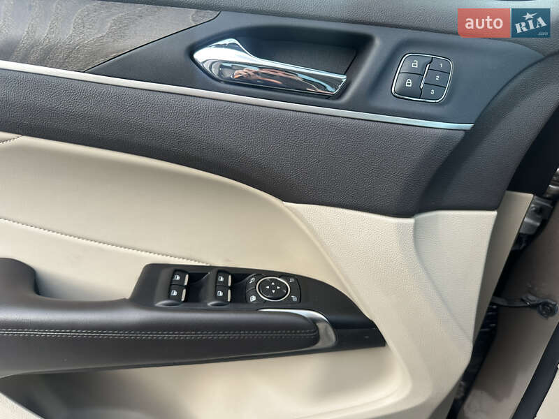 Позашляховик / Кросовер Lincoln MKC 2018 в Києві