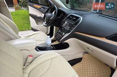 Внедорожник / Кроссовер Lincoln MKC 2014 в 