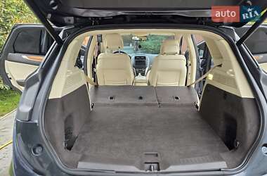 Внедорожник / Кроссовер Lincoln MKC 2014 в 