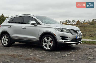 Позашляховик / Кросовер Lincoln MKC 2015 в 