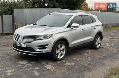 Позашляховик / Кросовер Lincoln MKC 2015 в 