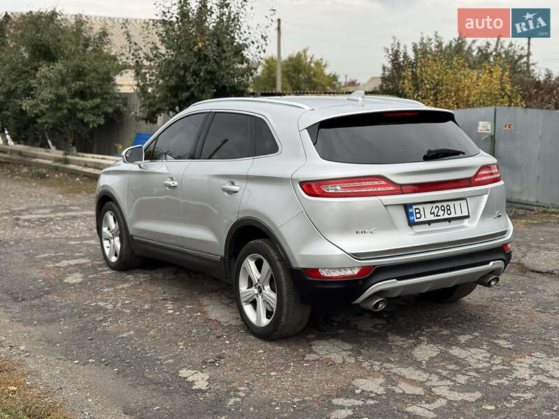 Внедорожник / Кроссовер Lincoln MKC 2015 в Полтаве