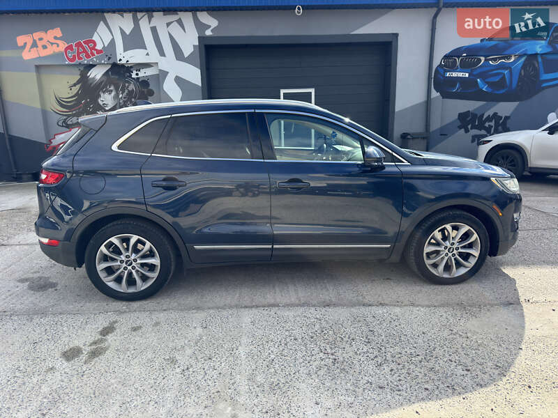 Позашляховик / Кросовер Lincoln MKC 2015 в Житомирі