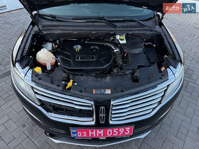 Позашляховик / Кросовер Lincoln MKC 2017 в Луцьку