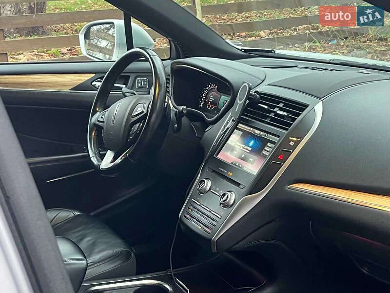 Позашляховик / Кросовер Lincoln MKC 2014 в Києві фото 17 Позашляховик / Кросовер Lincoln MKC 2014 в Києві