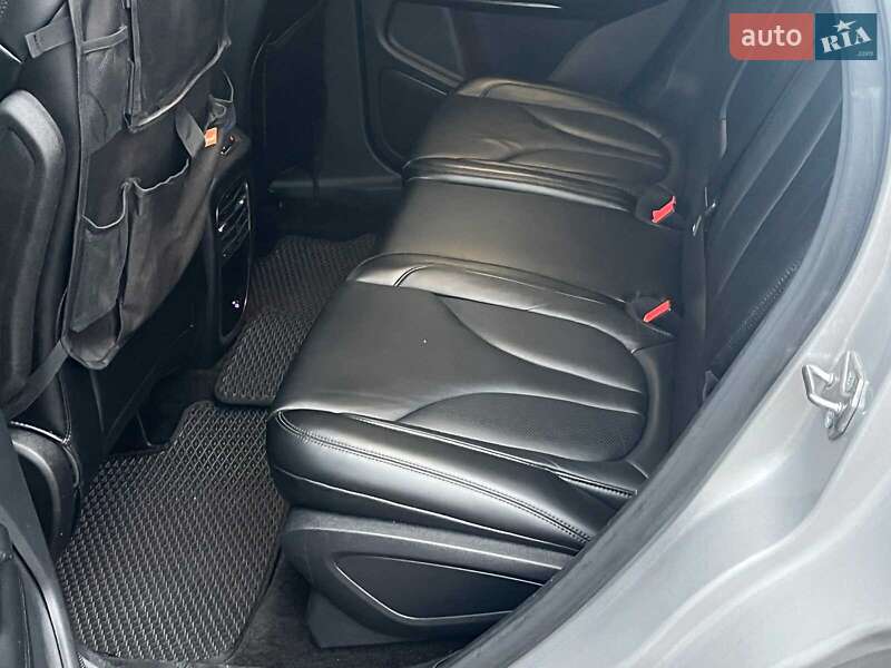 Позашляховик / Кросовер Lincoln MKC 2014 в Києві фото 22 Позашляховик / Кросовер Lincoln MKC 2014 в Києві