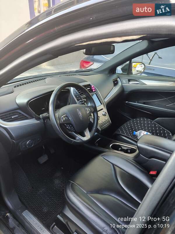 Позашляховик / Кросовер Lincoln MKC 2018 в Києві