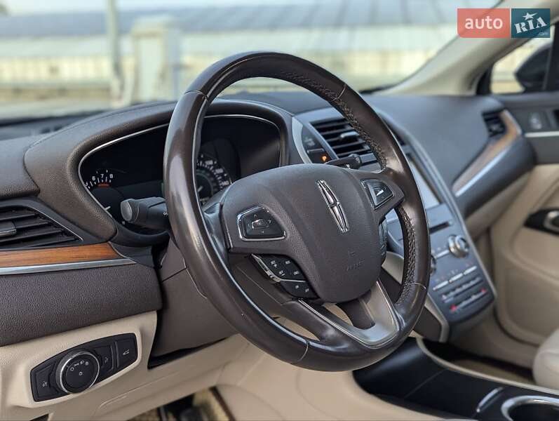 Позашляховик / Кросовер Lincoln MKC 2019 в Києві