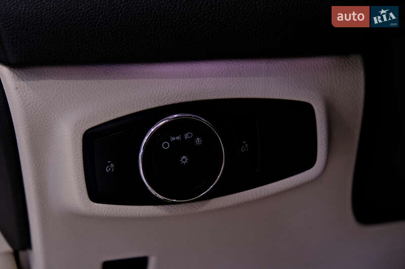 Позашляховик / Кросовер Lincoln MKC 2014 в Одесі