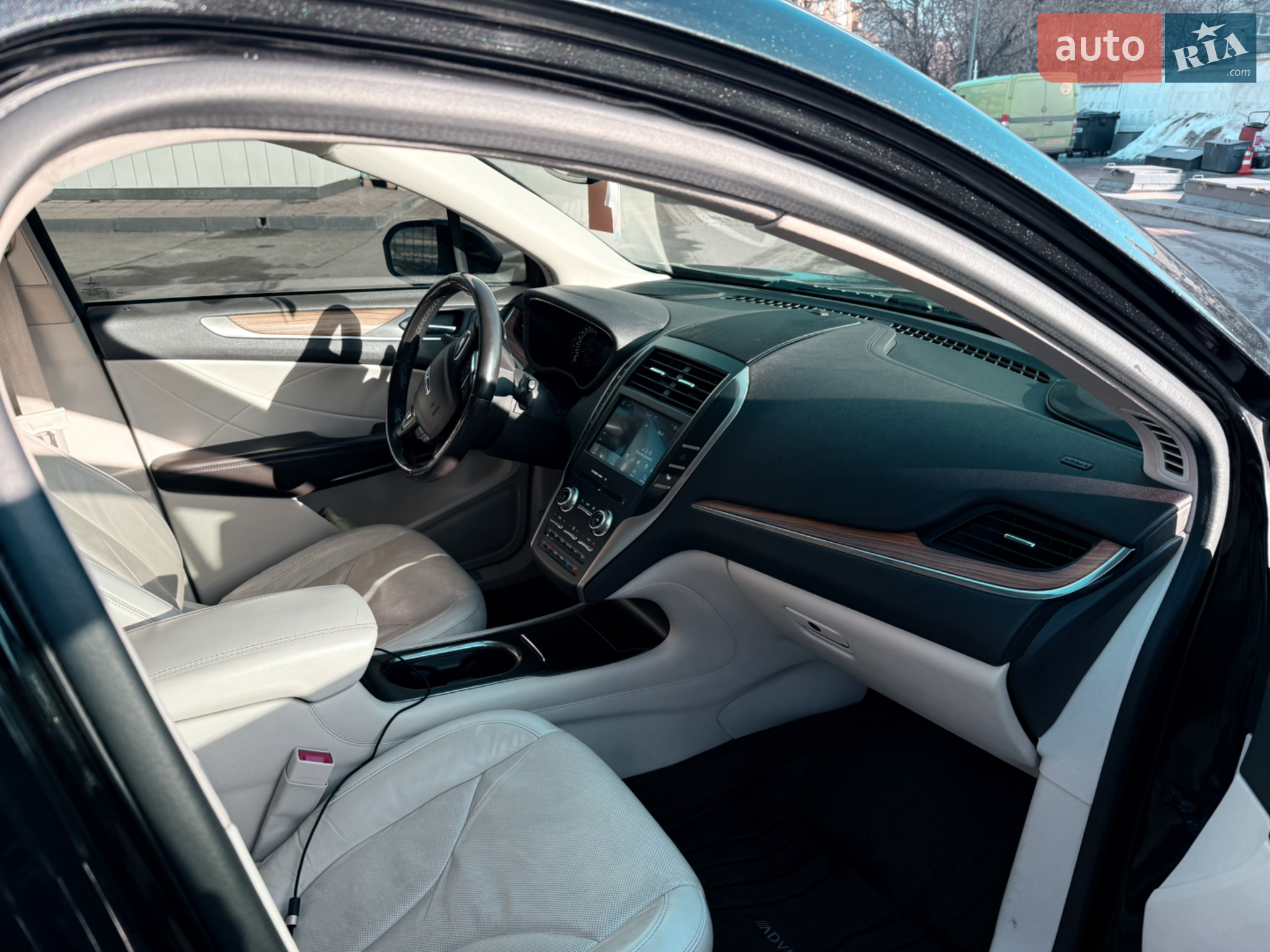 2014 Lincoln MKC - мініатюра 9