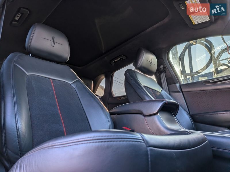 Позашляховик / Кросовер Lincoln MKC 2018 в Львові