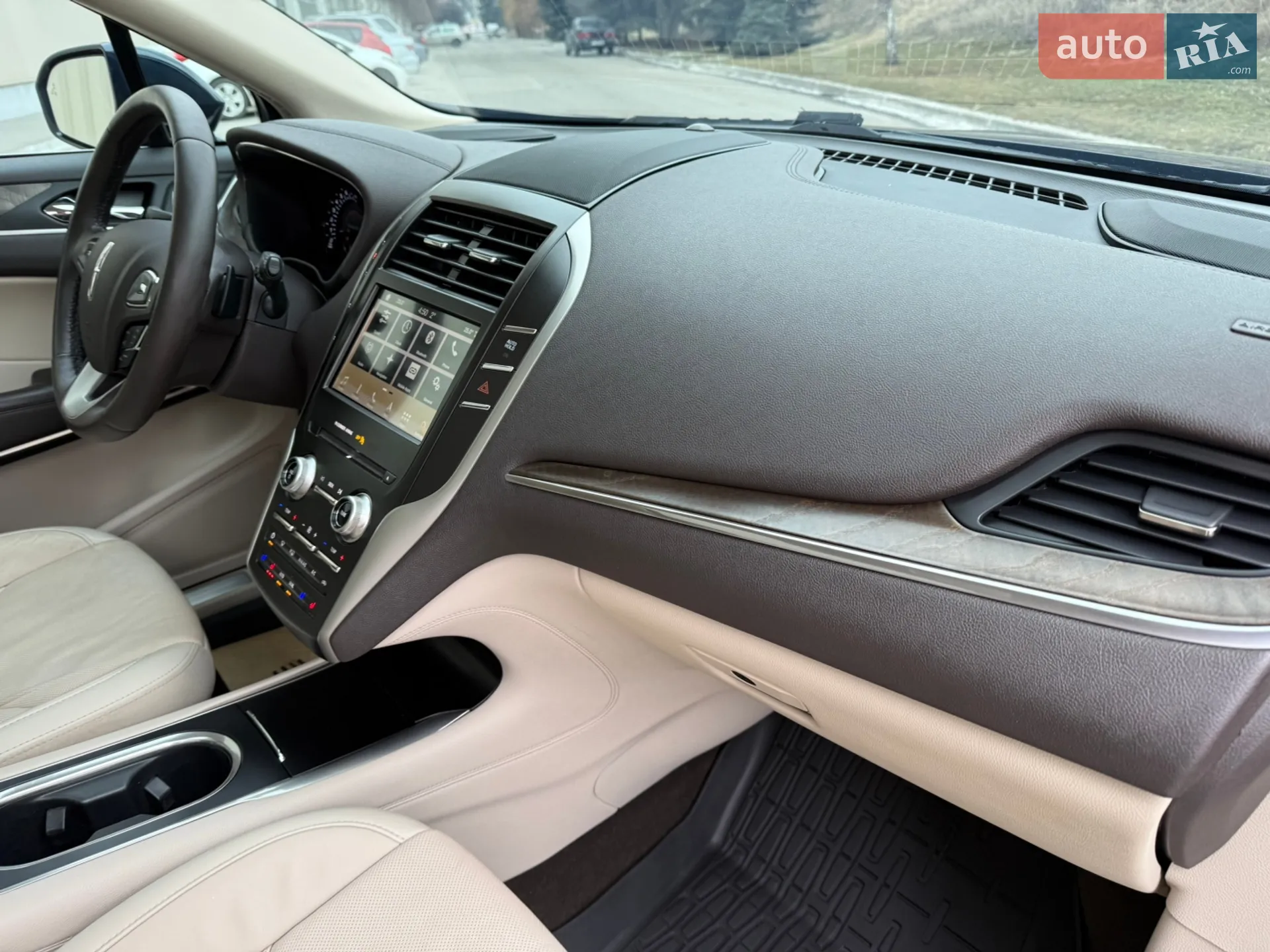 2019 Lincoln MKC - мініатюра 35