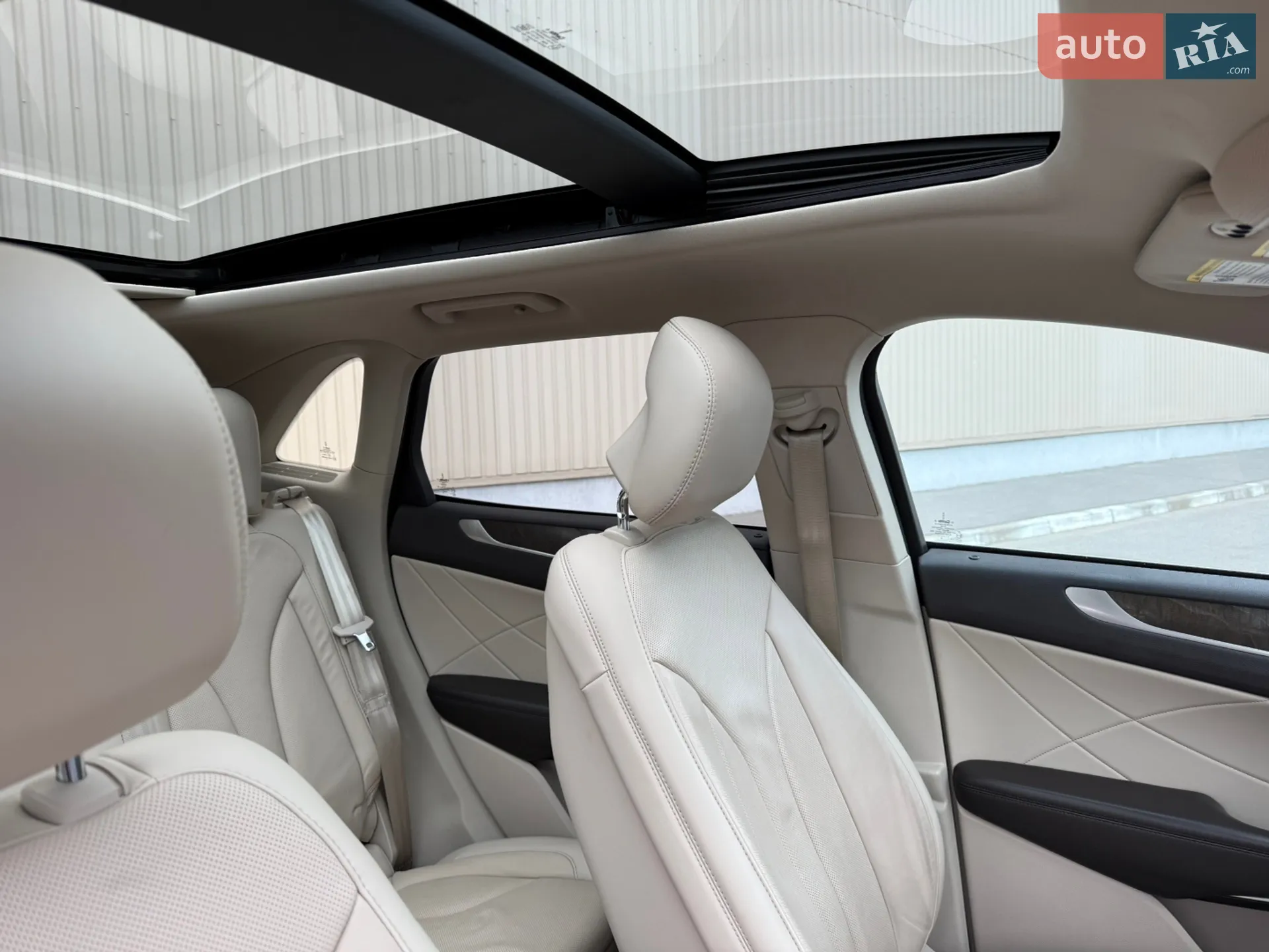 2019 Lincoln MKC - мініатюра 40