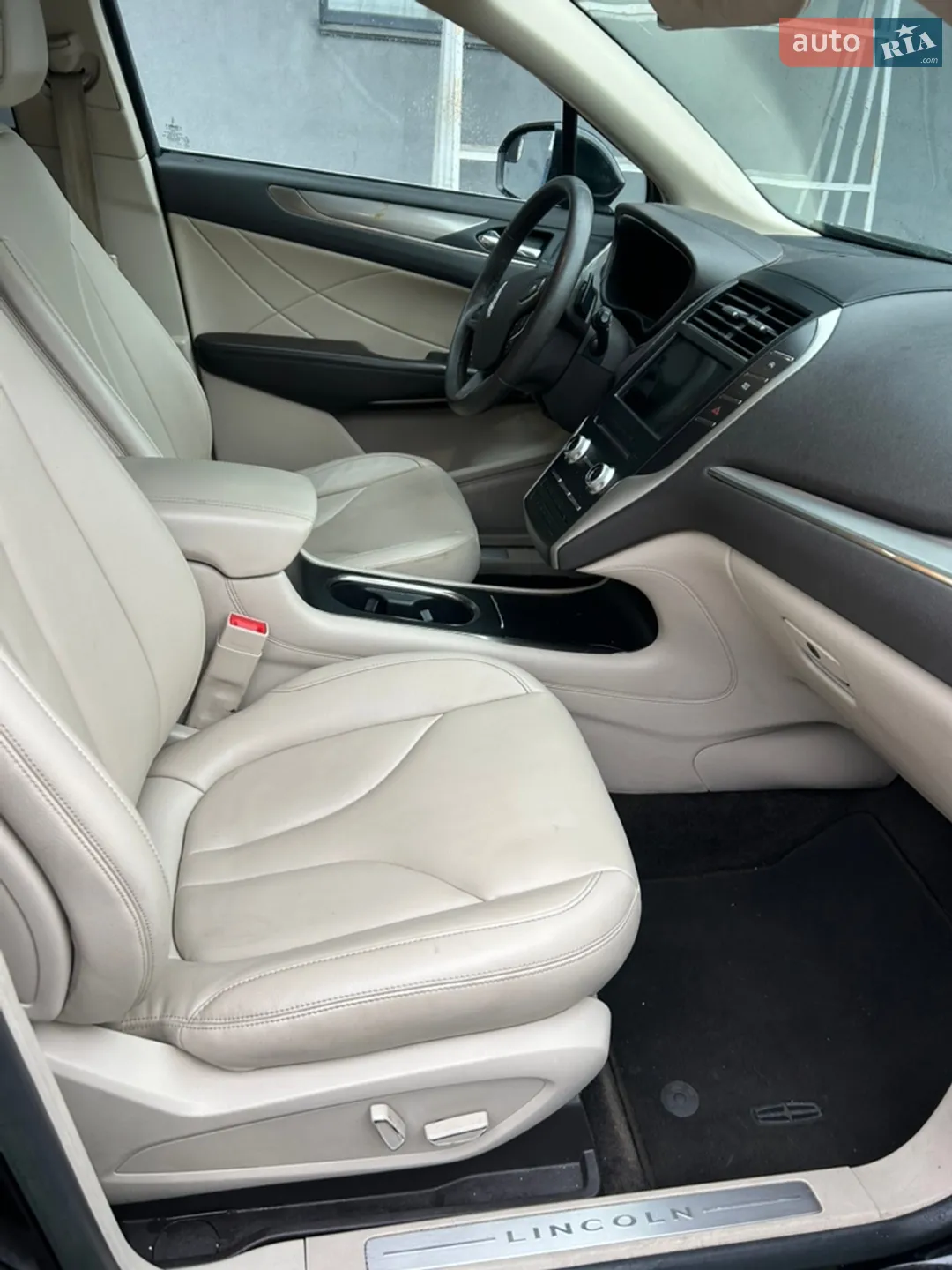 2018 Lincoln MKC - мініатюра 9