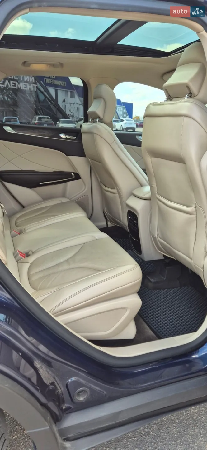 2017 Lincoln MKC - мініатюра 10