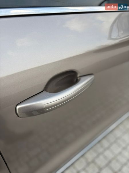 Внедорожник / Кроссовер Lincoln MKC 2017 в Львове фото 17 Внедорожник / Кроссовер Lincoln MKC 2017 в Львове