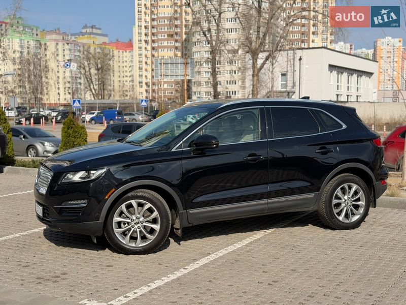 Позашляховик / Кросовер Lincoln MKC 2019 в Києві