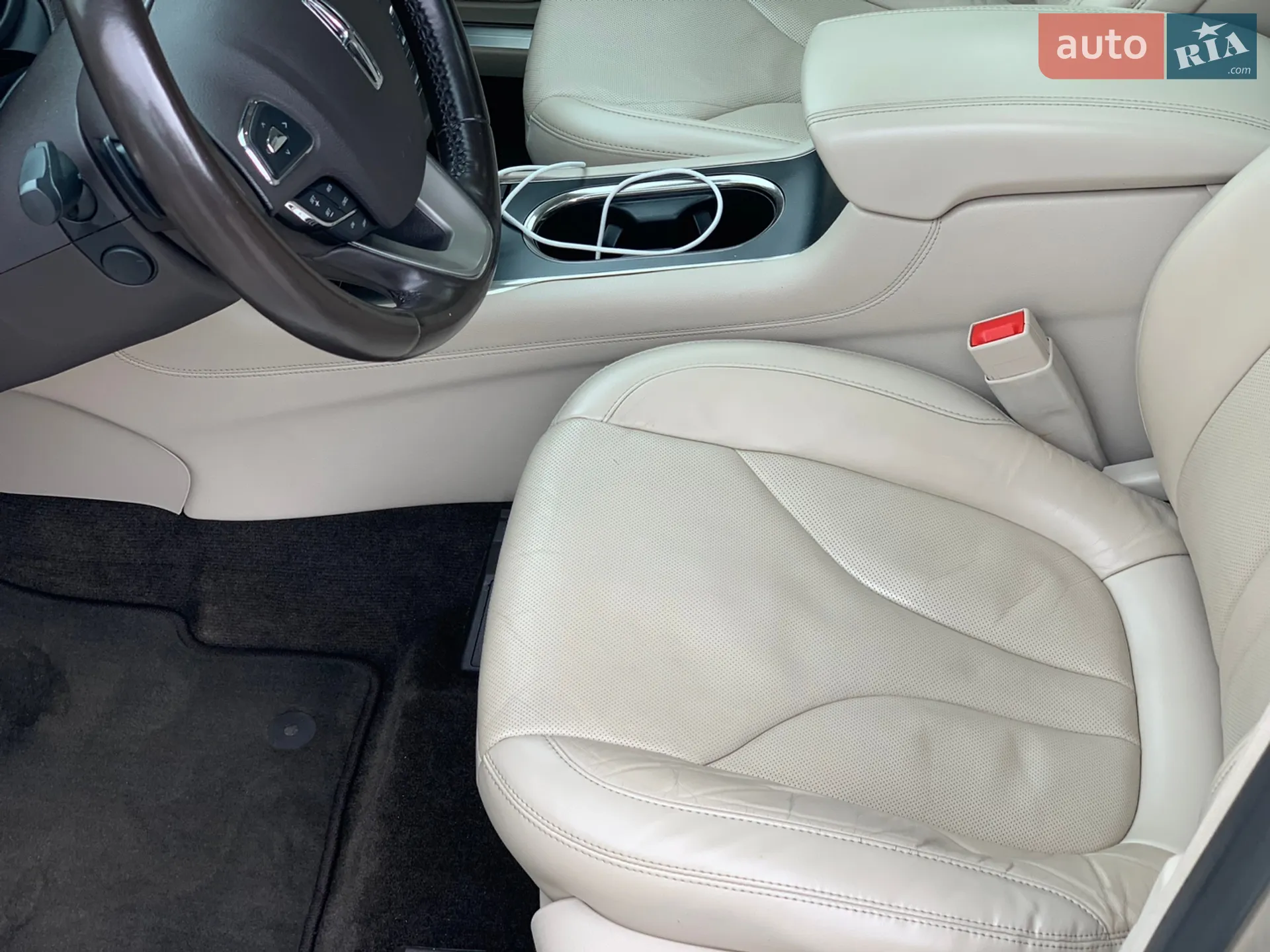 2017 Lincoln MKC - мініатюра 10