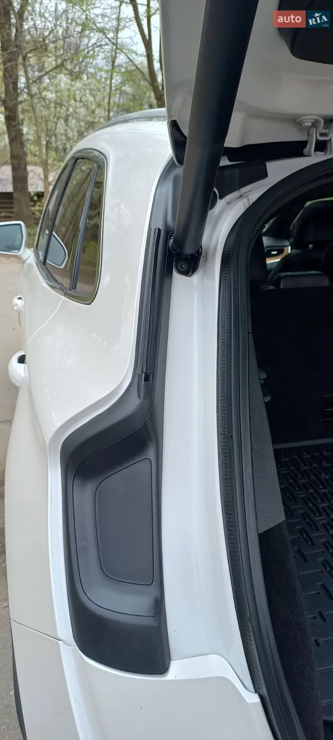 2015 Lincoln MKC - мініатюра 39