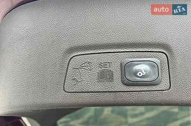 Внедорожник / Кроссовер Lincoln MKC 2018 в Ужгороде