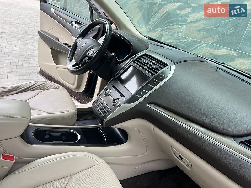 Внедорожник / Кроссовер Lincoln MKC 2018 в Ужгороде