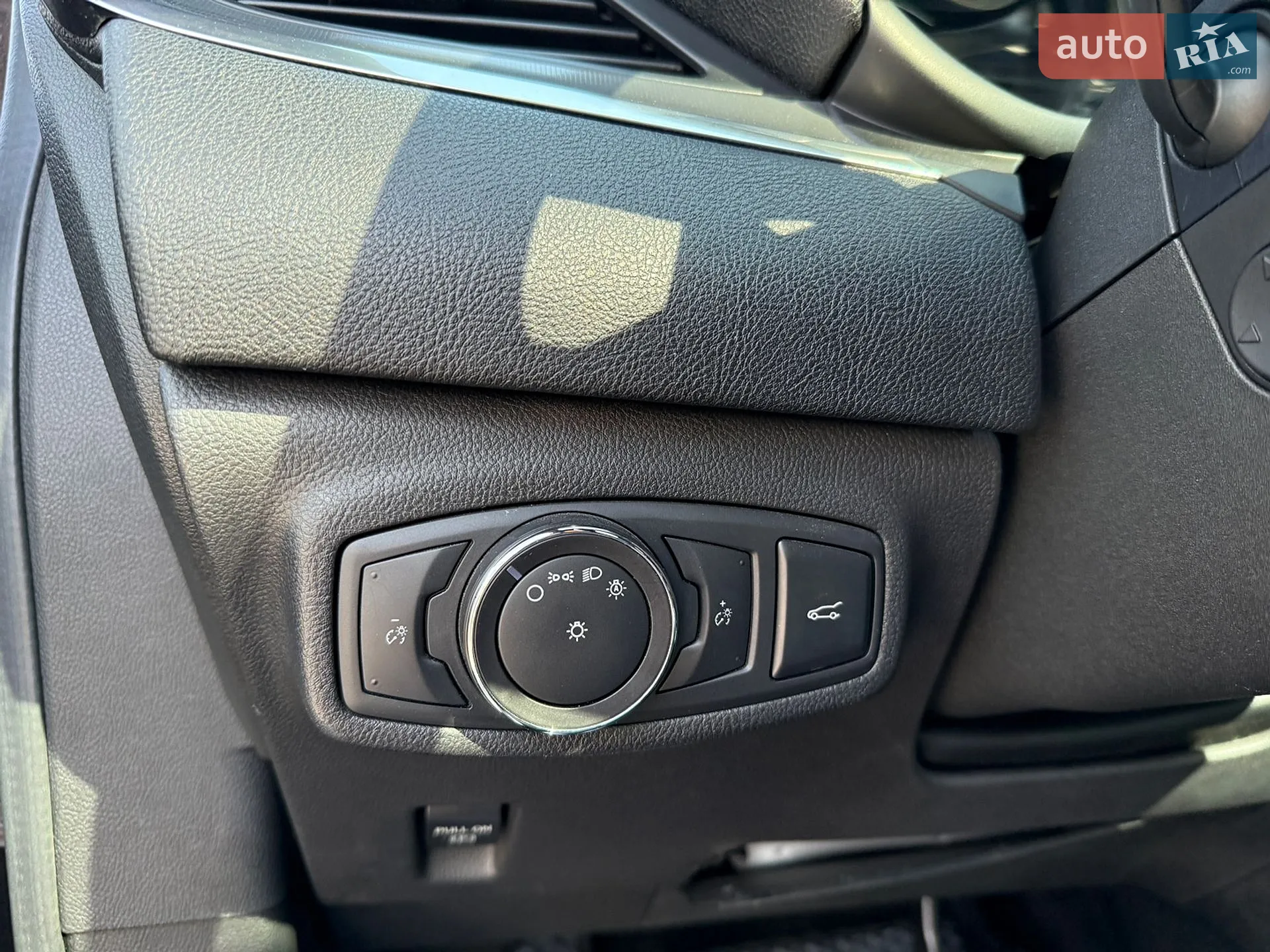 2014 Lincoln MKC - мініатюра 26