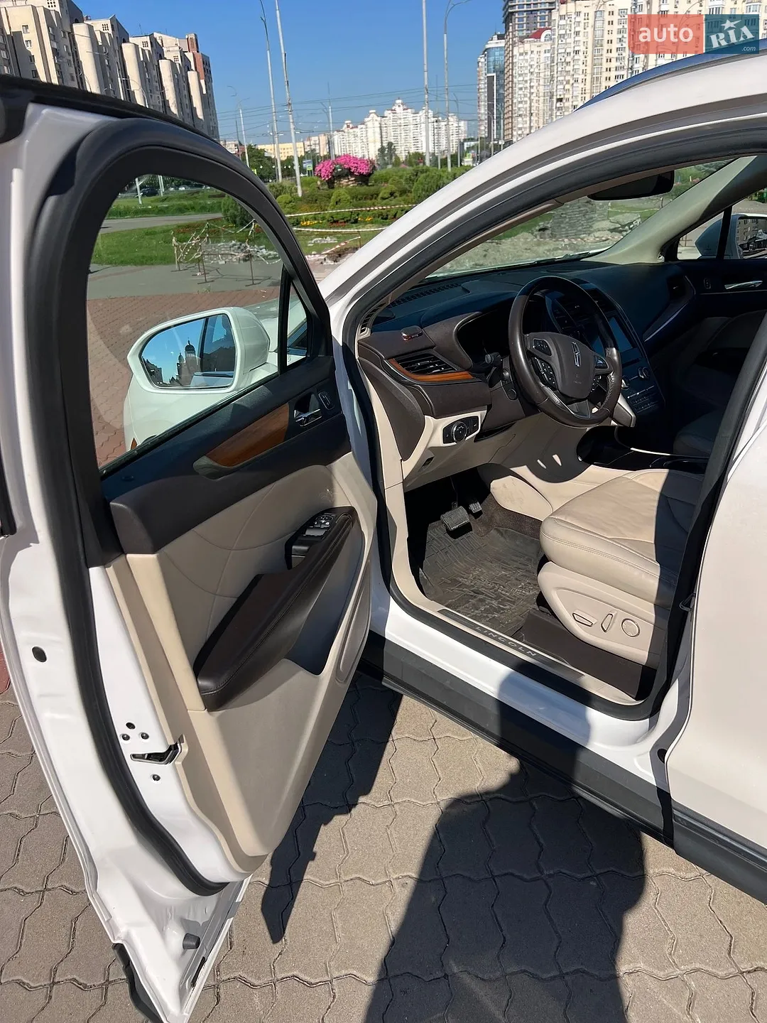 2018 Lincoln MKC - мініатюра 12