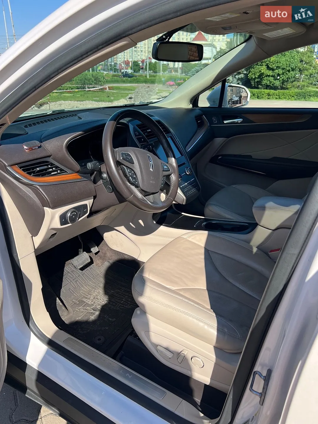 2018 Lincoln MKC - мініатюра 14
