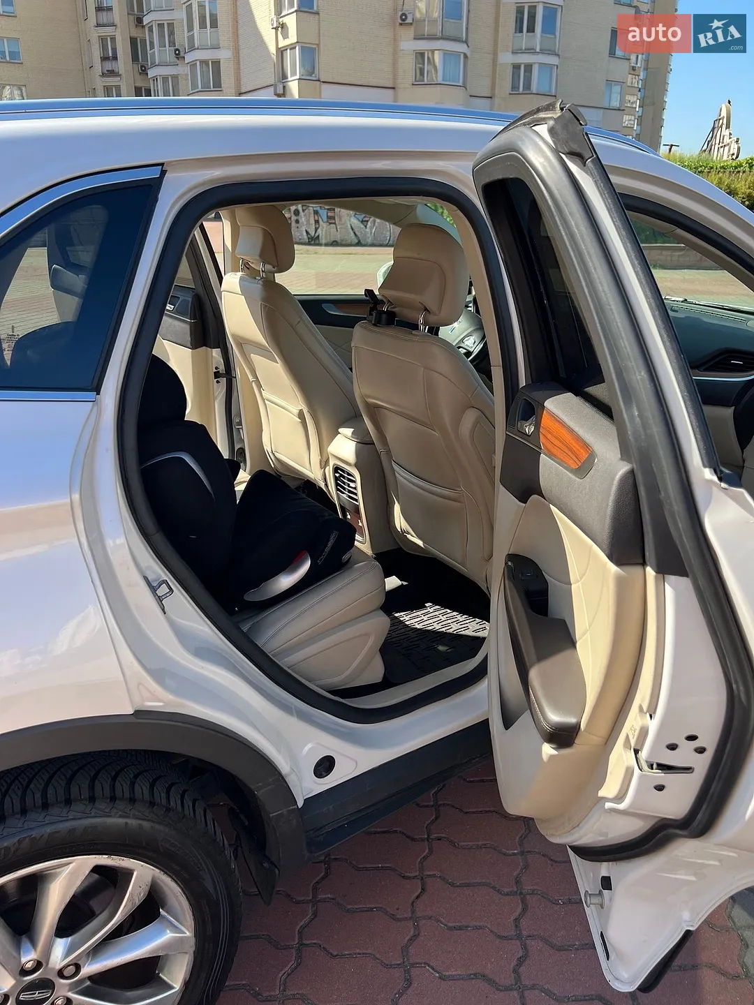 2018 Lincoln MKC - мініатюра 24
