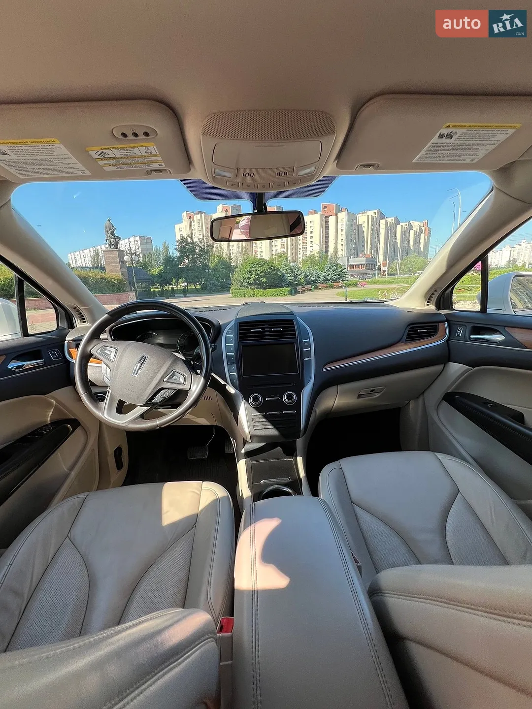 2018 Lincoln MKC - мініатюра 38
