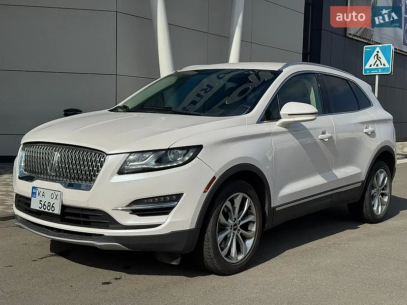 Lincoln MKC 2019