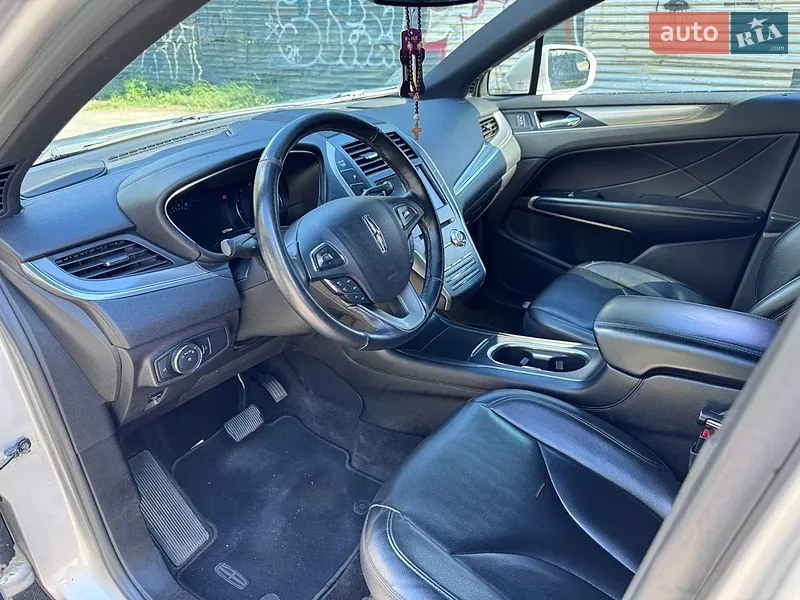 Lincoln MKC 2015 VIN 5LMCJ1C98GUJ20313 фото оголошення 26 з 88