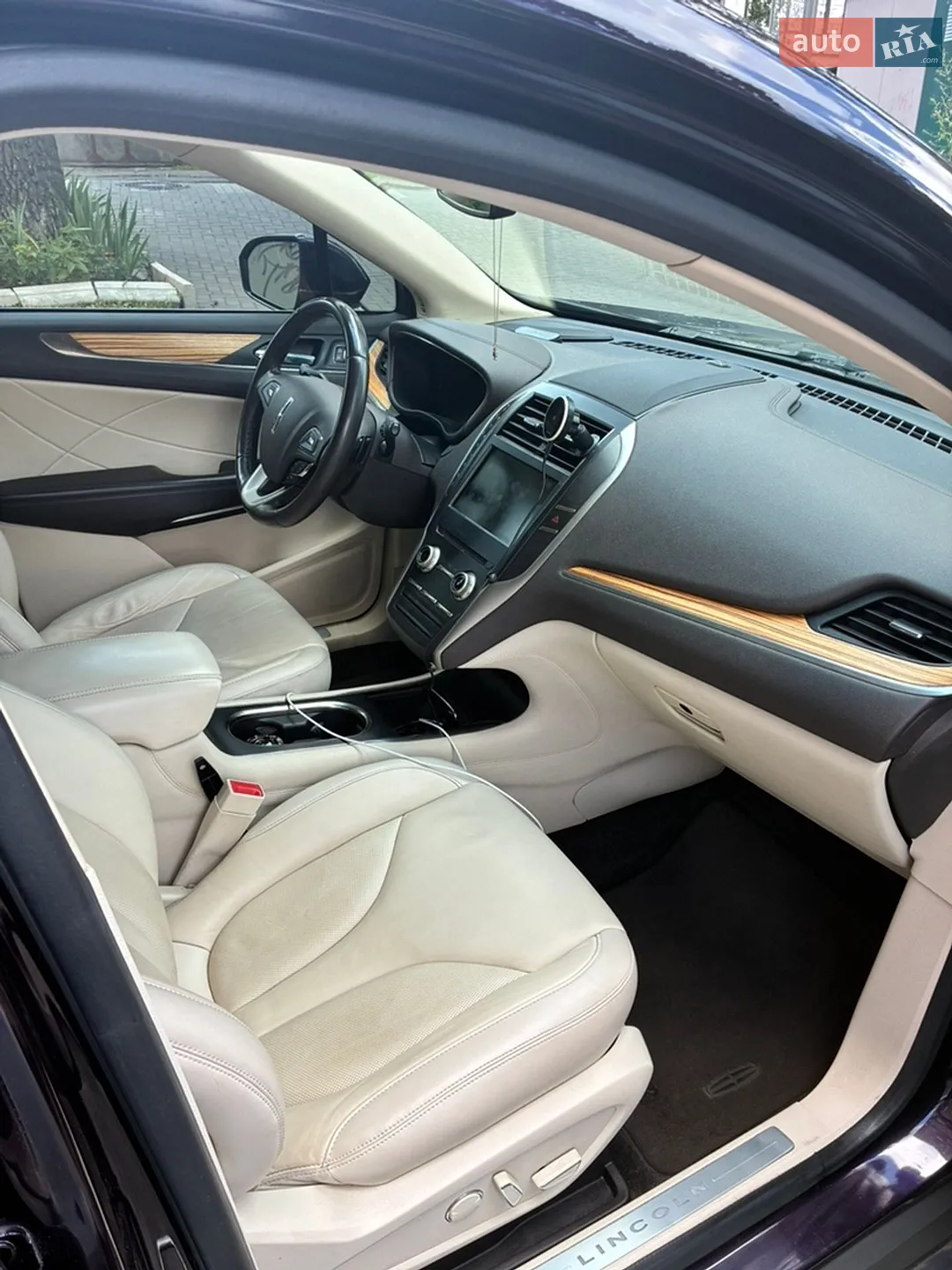 2014 Lincoln MKC - мініатюра 10