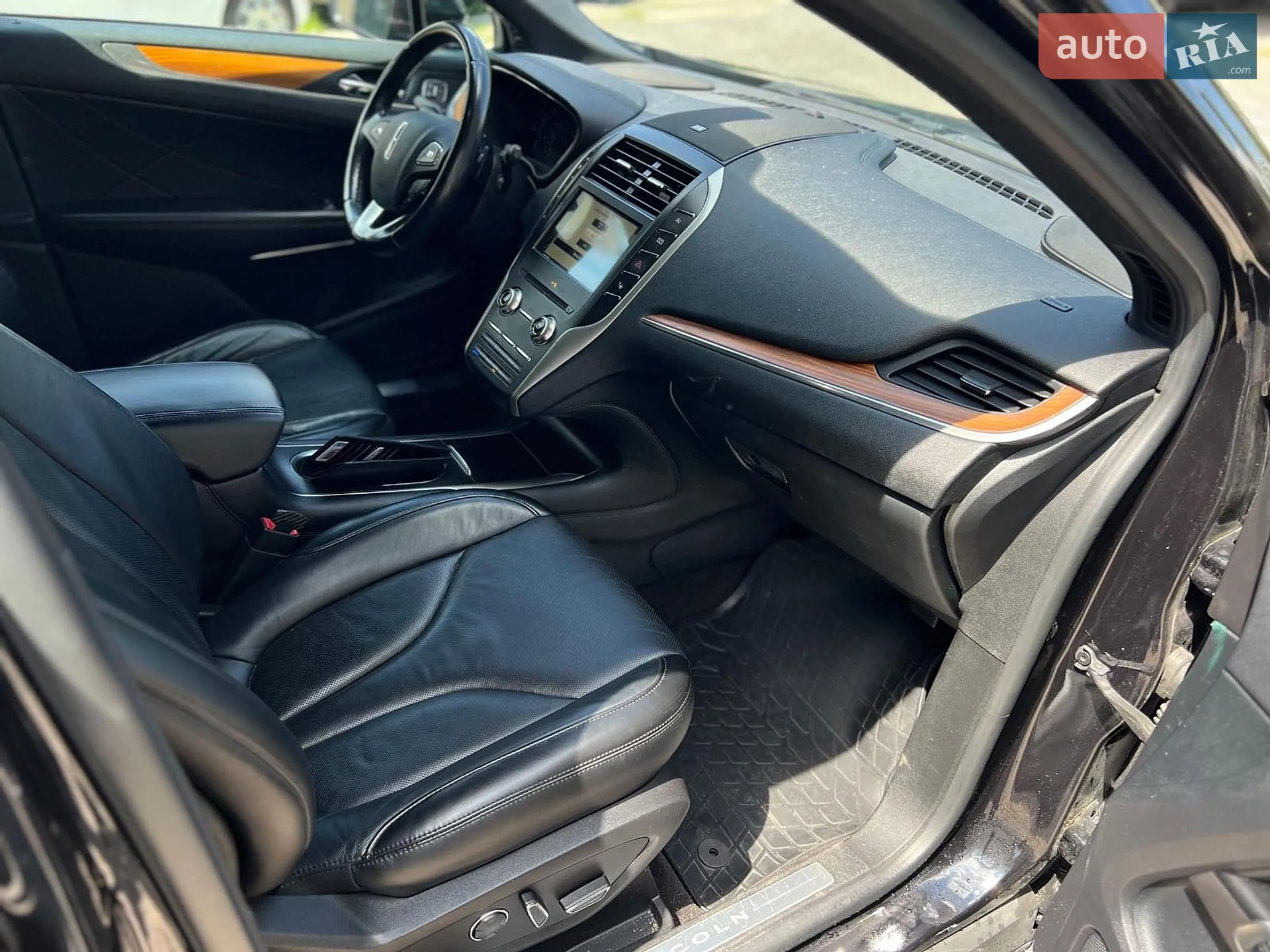 2019 Lincoln MKC - мініатюра 23